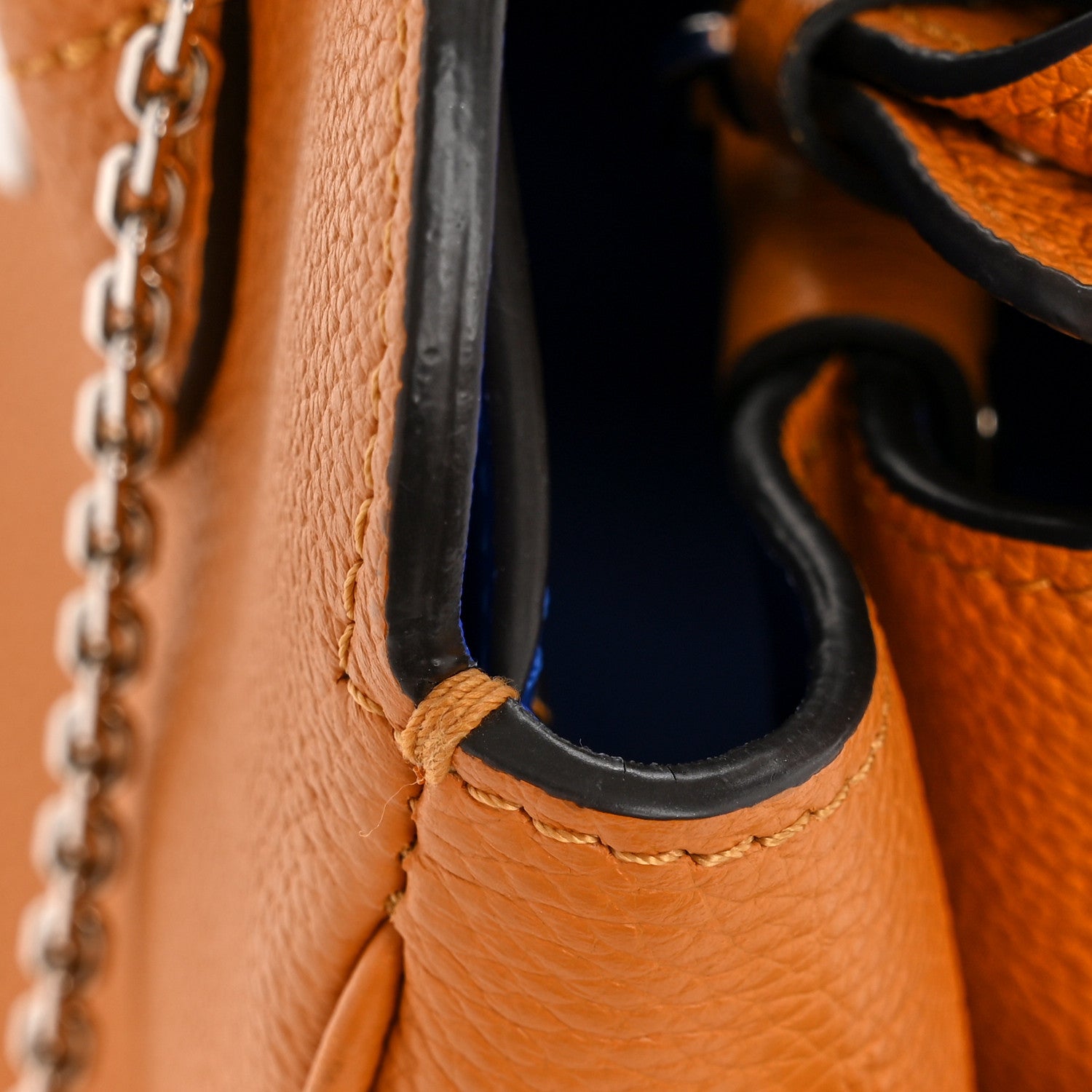 Louis Vuitton Veau Nuage Milla PM Safran 13 of 14