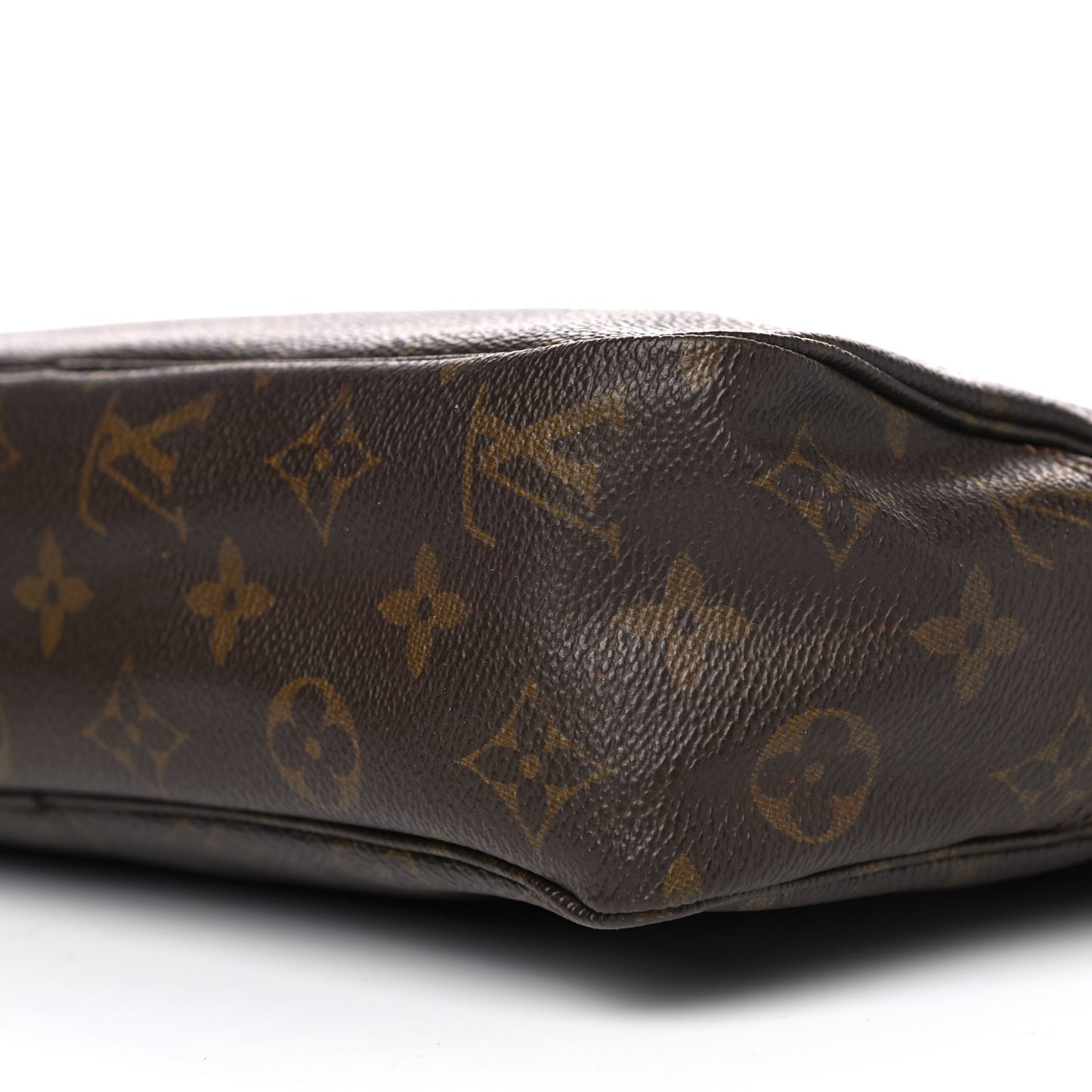 Monogram Trousse Toilette 28