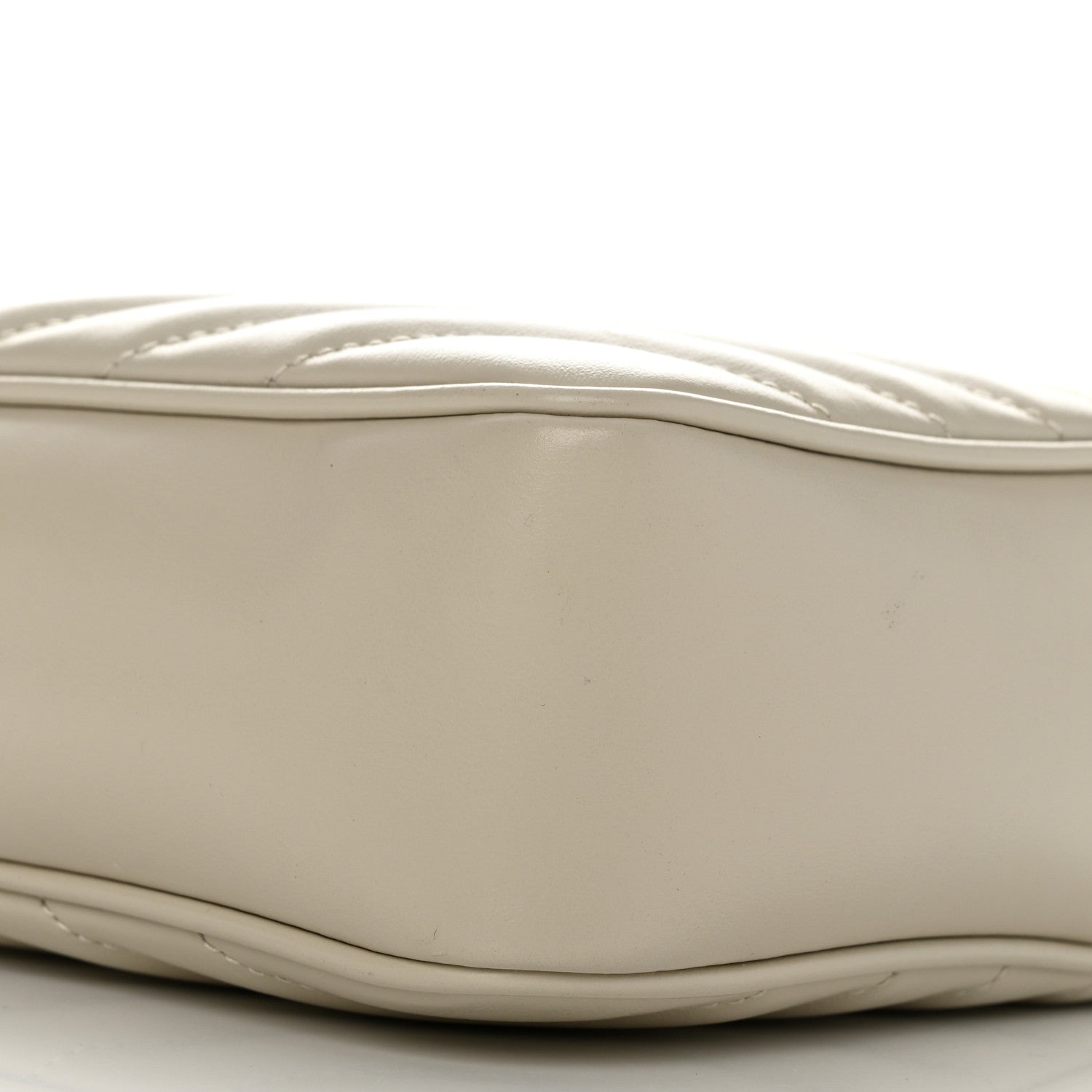 Saint Laurent Calfskin Matelasse Monogram Lou Camera Bag Blanc Vintage 10 of 11