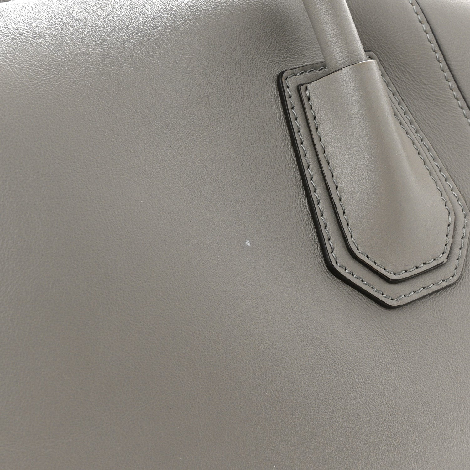 Givenchy Soft Calfskin Medium Soft Antigona Pearl Grey 14 of 14