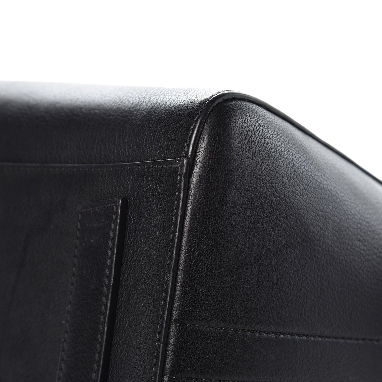 Sugar Goatskin Medium Antigona Black