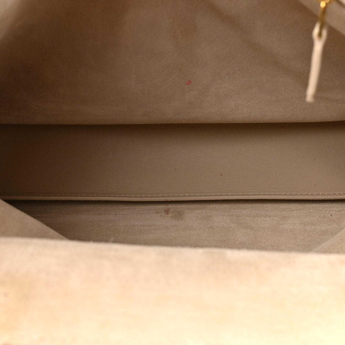 Silky Calfskin Medium Ciao Ciao Ecru