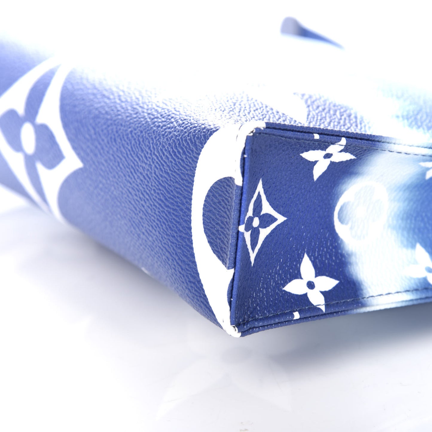Monogram Escale Toiletry Pouch 26 Blue