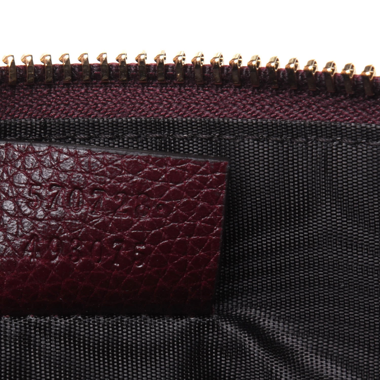 Gucci Grainy Calfskin Zumi Zip Pouch Vintage Bordeaux 8 of 15