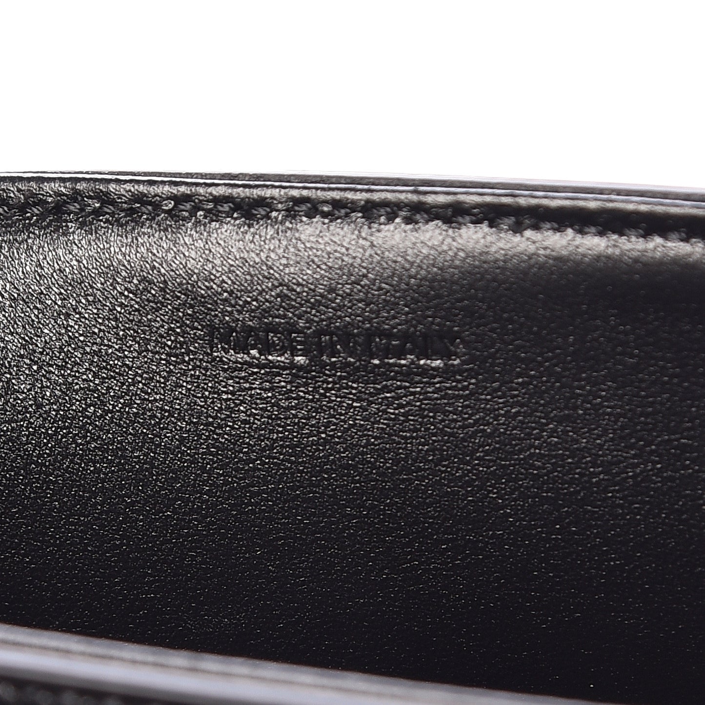 Satinated Calfskin Besace Small 16 Black