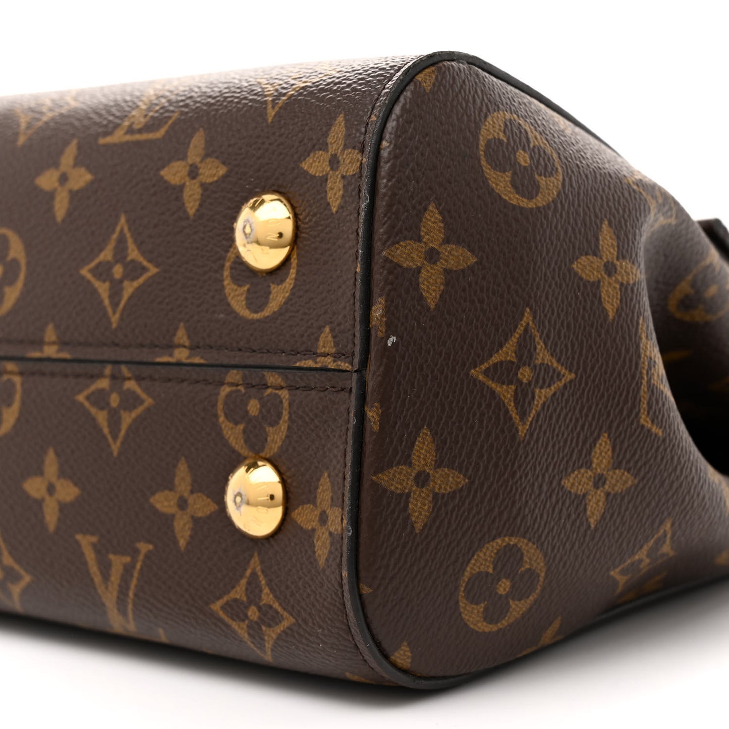 Monogram Cluny MM Papyrus Creme