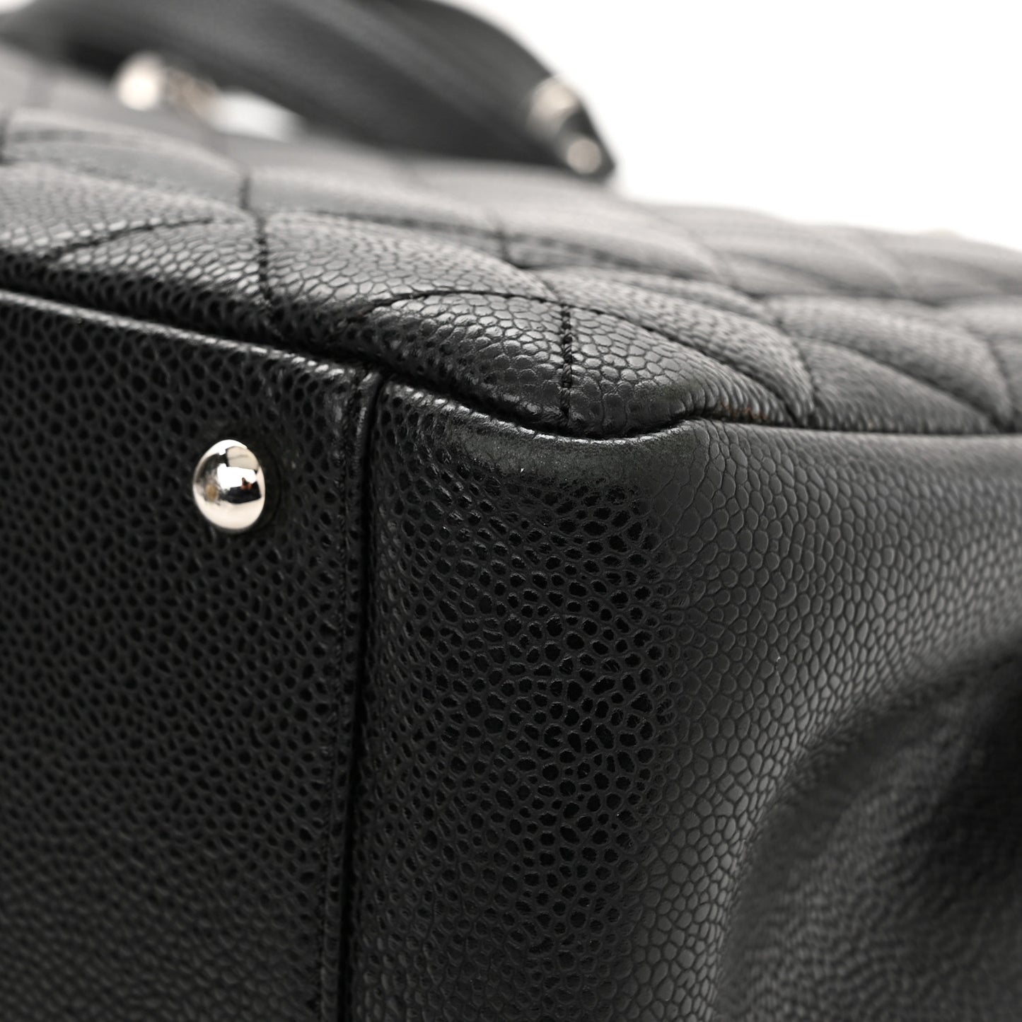 Caviar Quilted XL Grand Shopping Tote GST Black