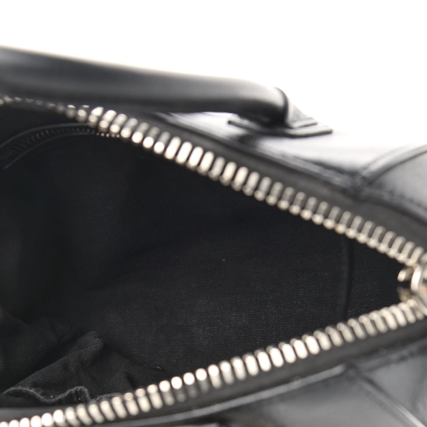 Sugar Goatskin Mini Antigona Black