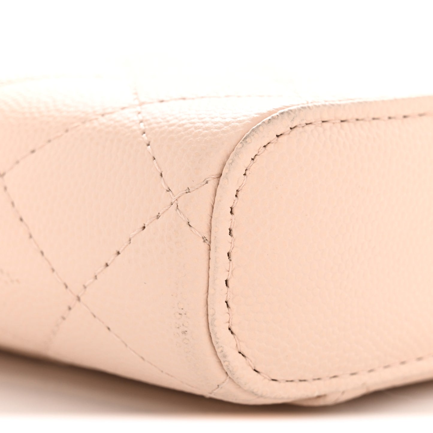 Caviar Quilted Phone Holder With Chain Light Pink