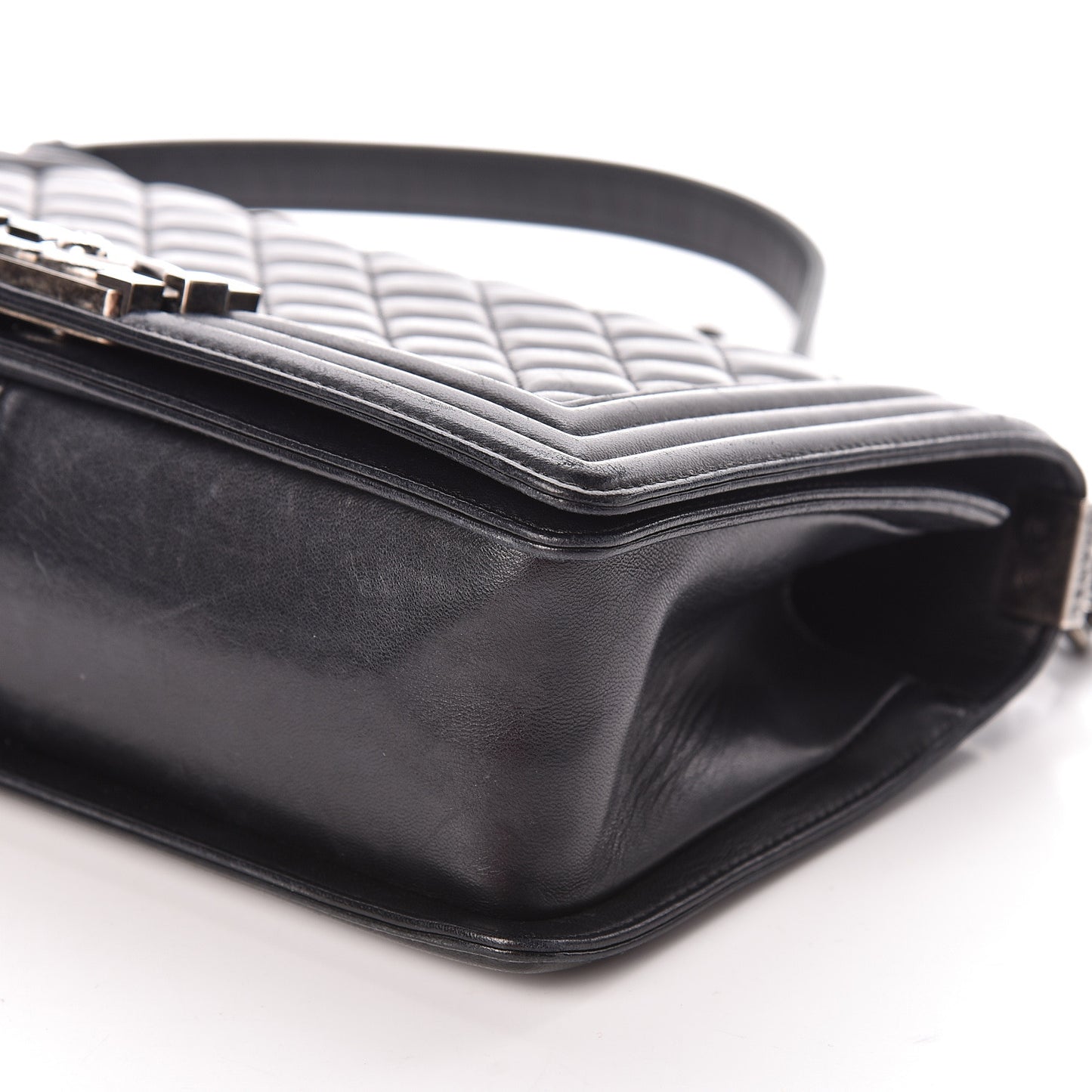 Calfskin Quilted Medium Boy Flap Black