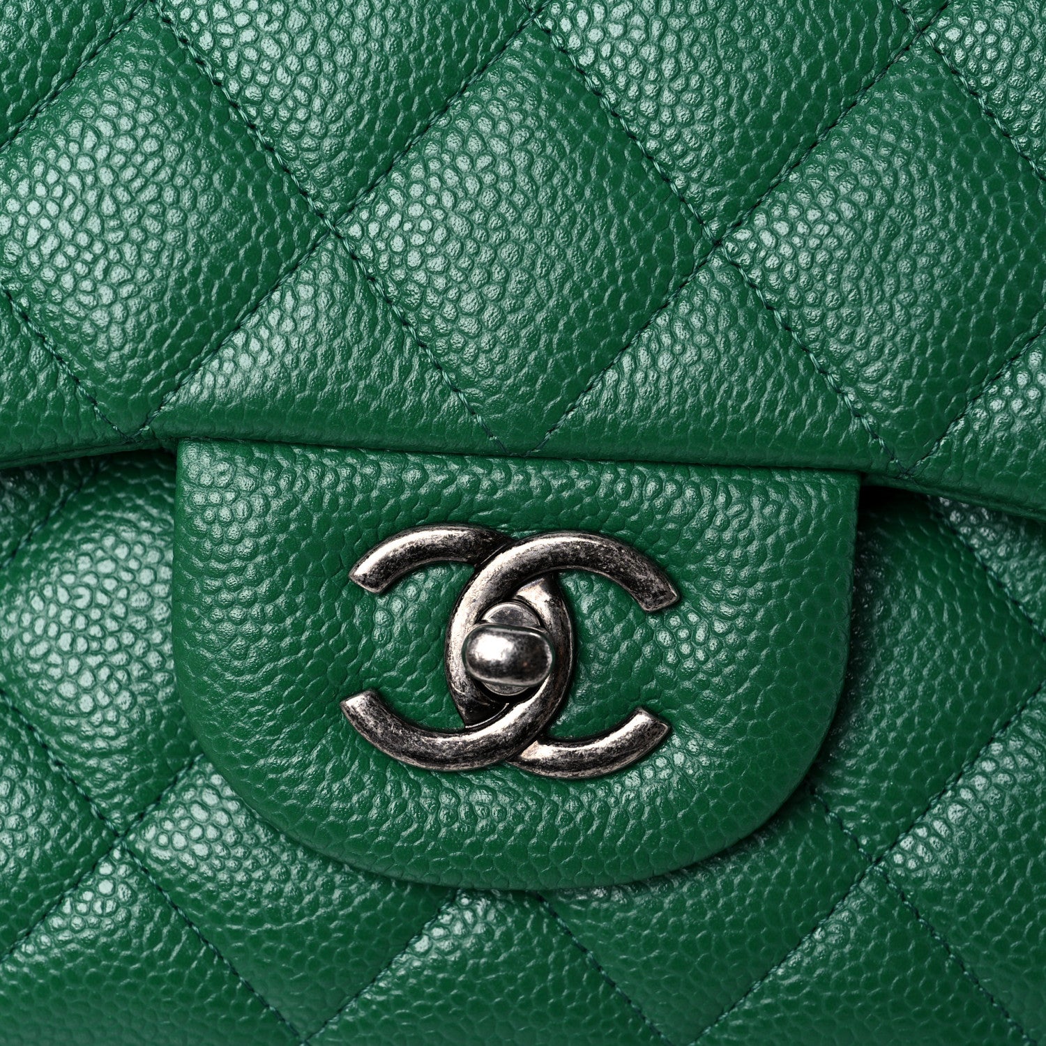 Chanel Caviar Quilted Jumbo Double Flap Green 16 of 16