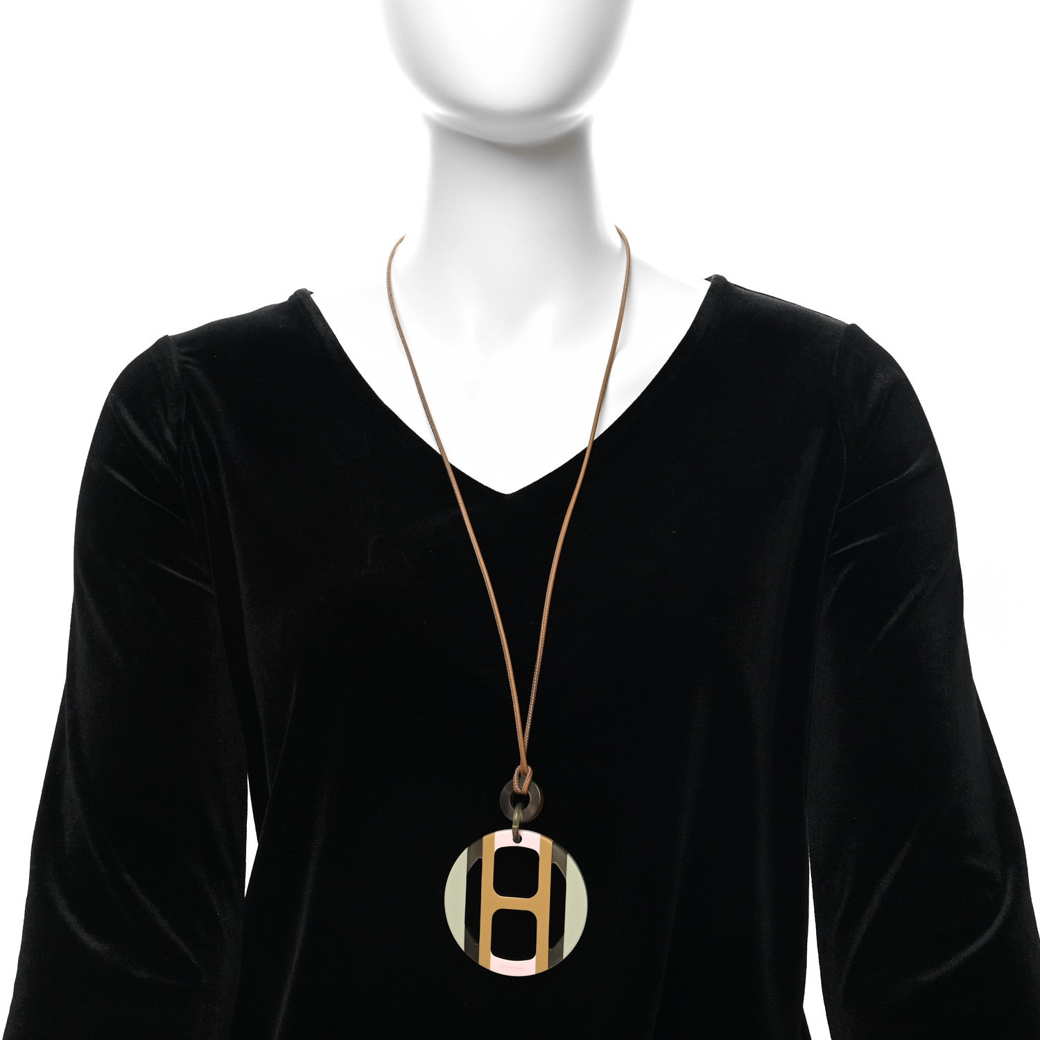 Hermes Buffalo Horn Lacquer H Equipe Pendant Necklace Songe 2 of 5