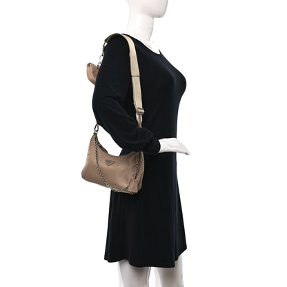 Prada Nylon Re-Edition 2005 Shoulder Bag Cammeo 2 of 13