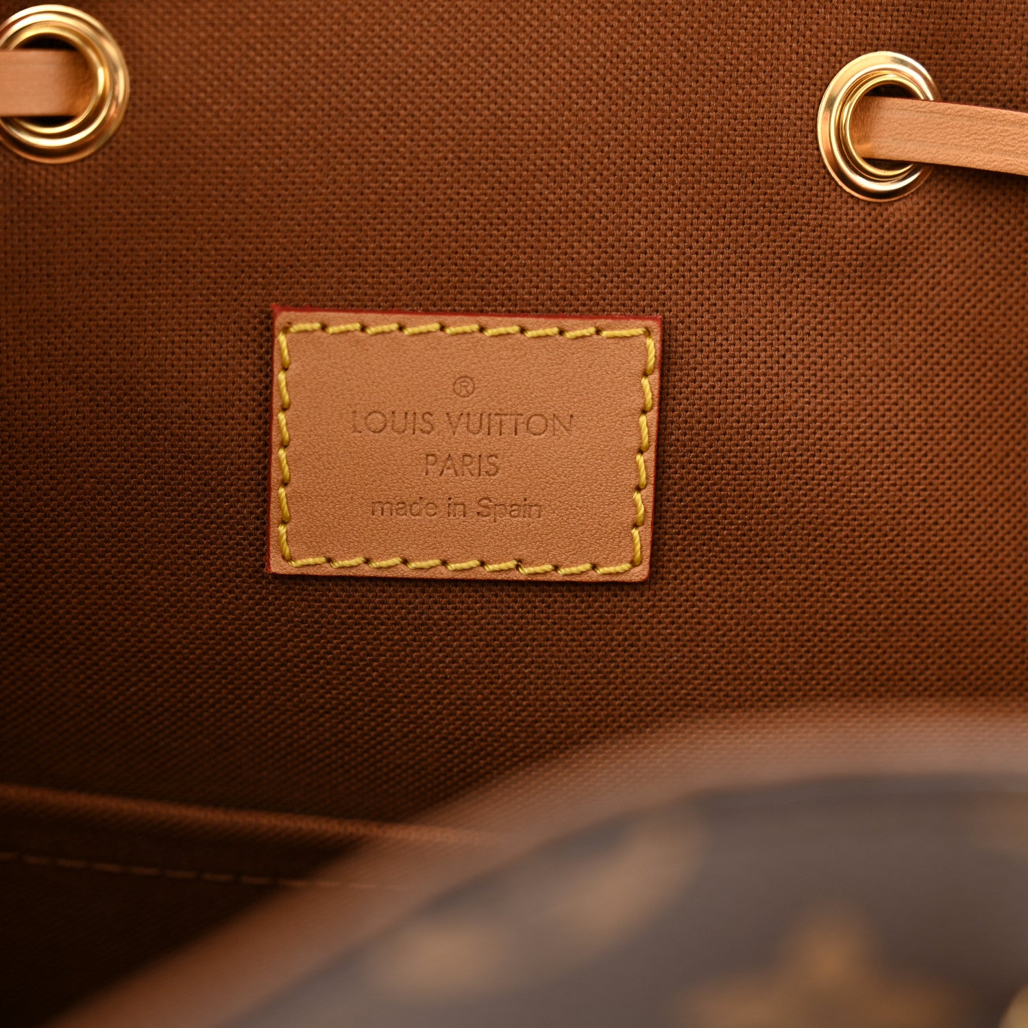 Louis Vuitton Monogram Montsouris PM 6 of 12