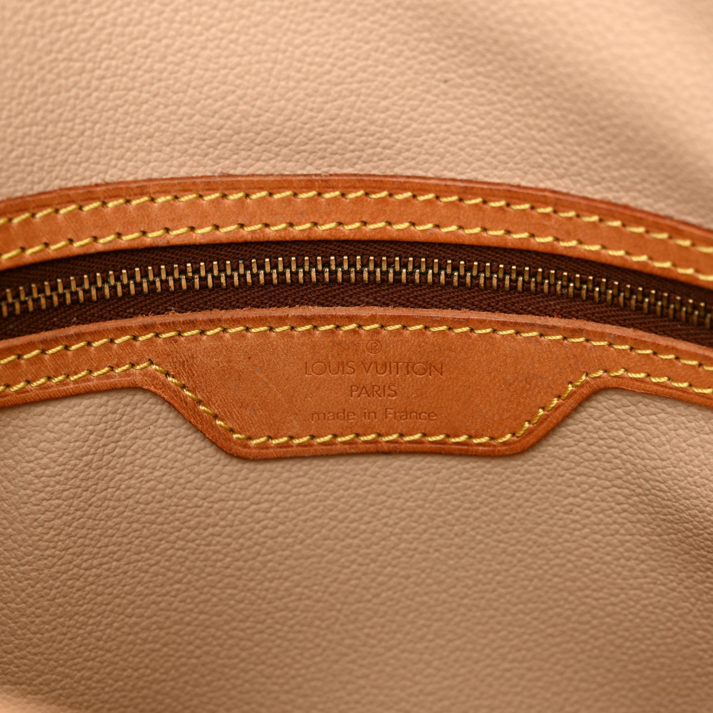 Monogram Bucket 27