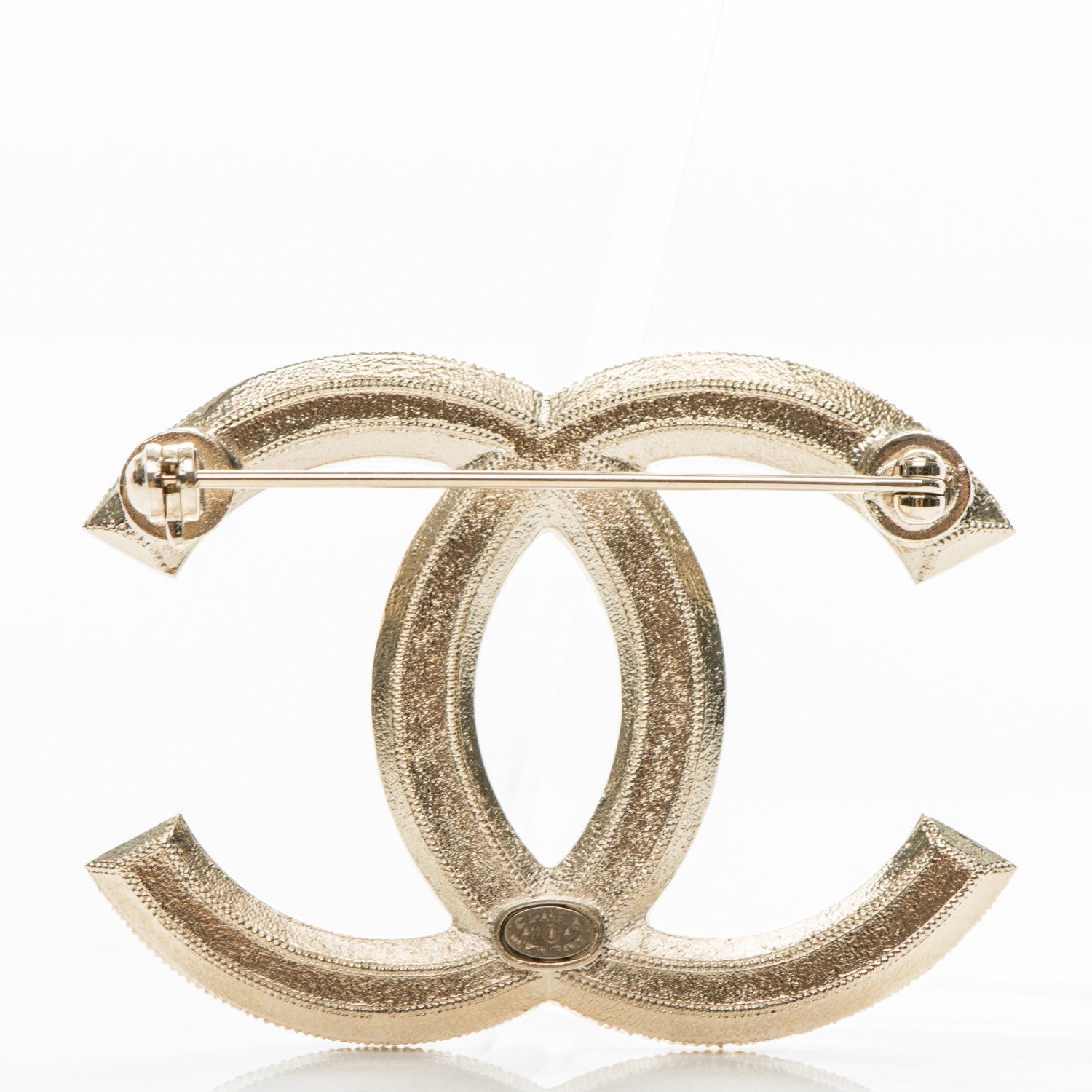 Chanel Pearl CC Brooch Light Gold 3 of 4