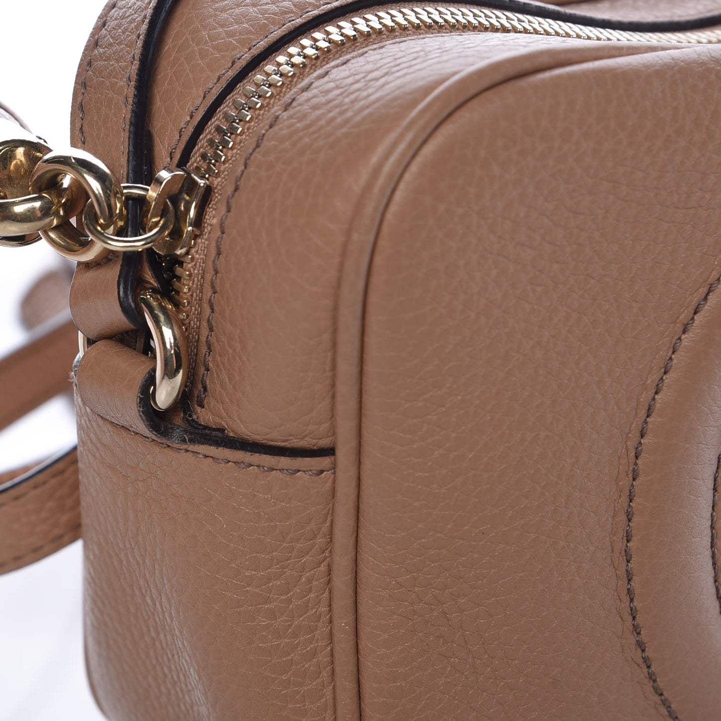Pebbled Calfskin Small Soho Disco Bag Camelia