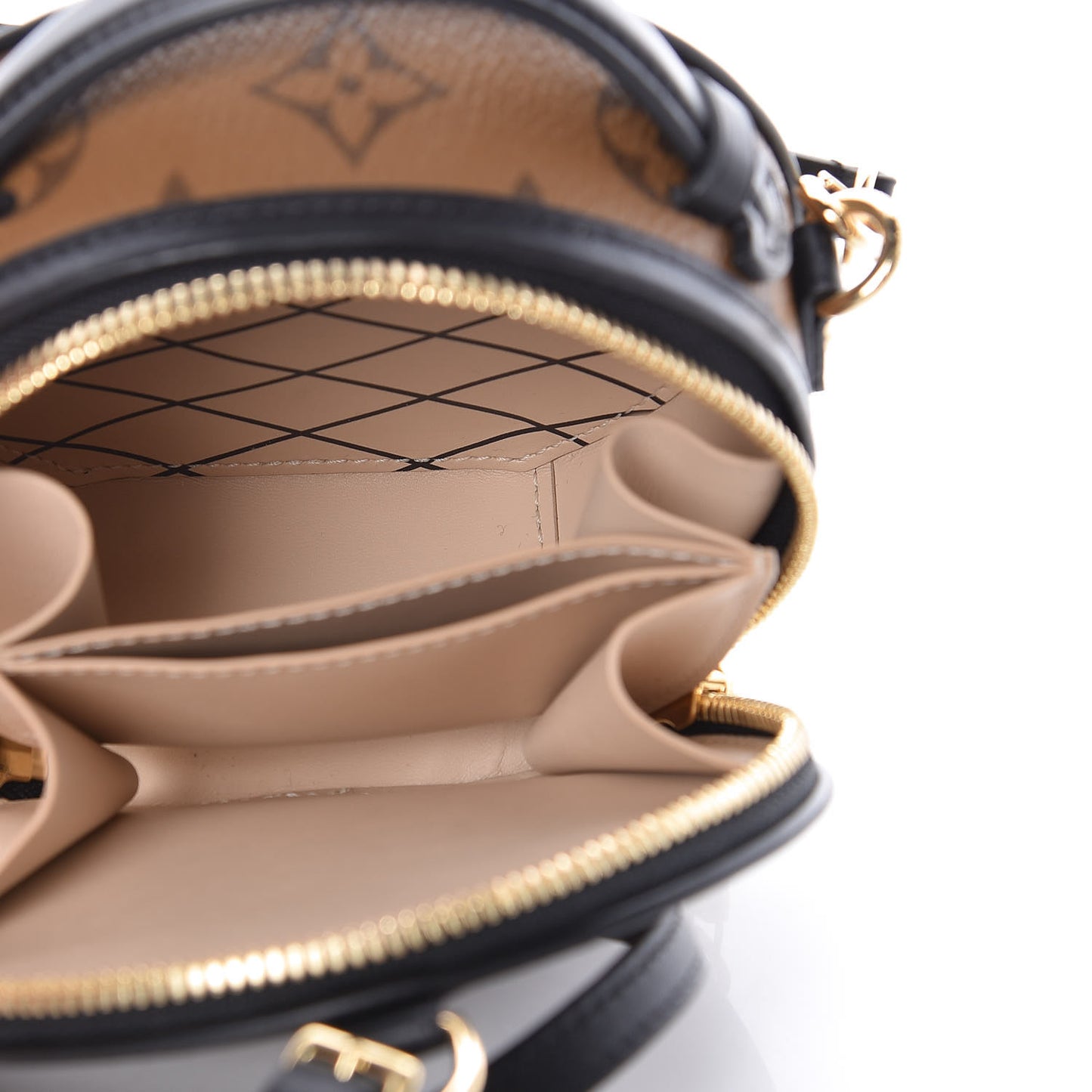 Reverse Monogram Mini Boite Chapeau