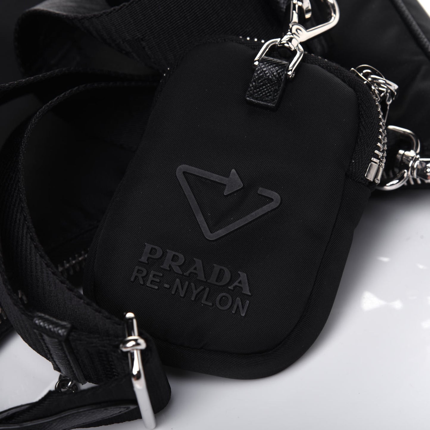 Nylon Re-Edition 2005 Shoulder Bag Black