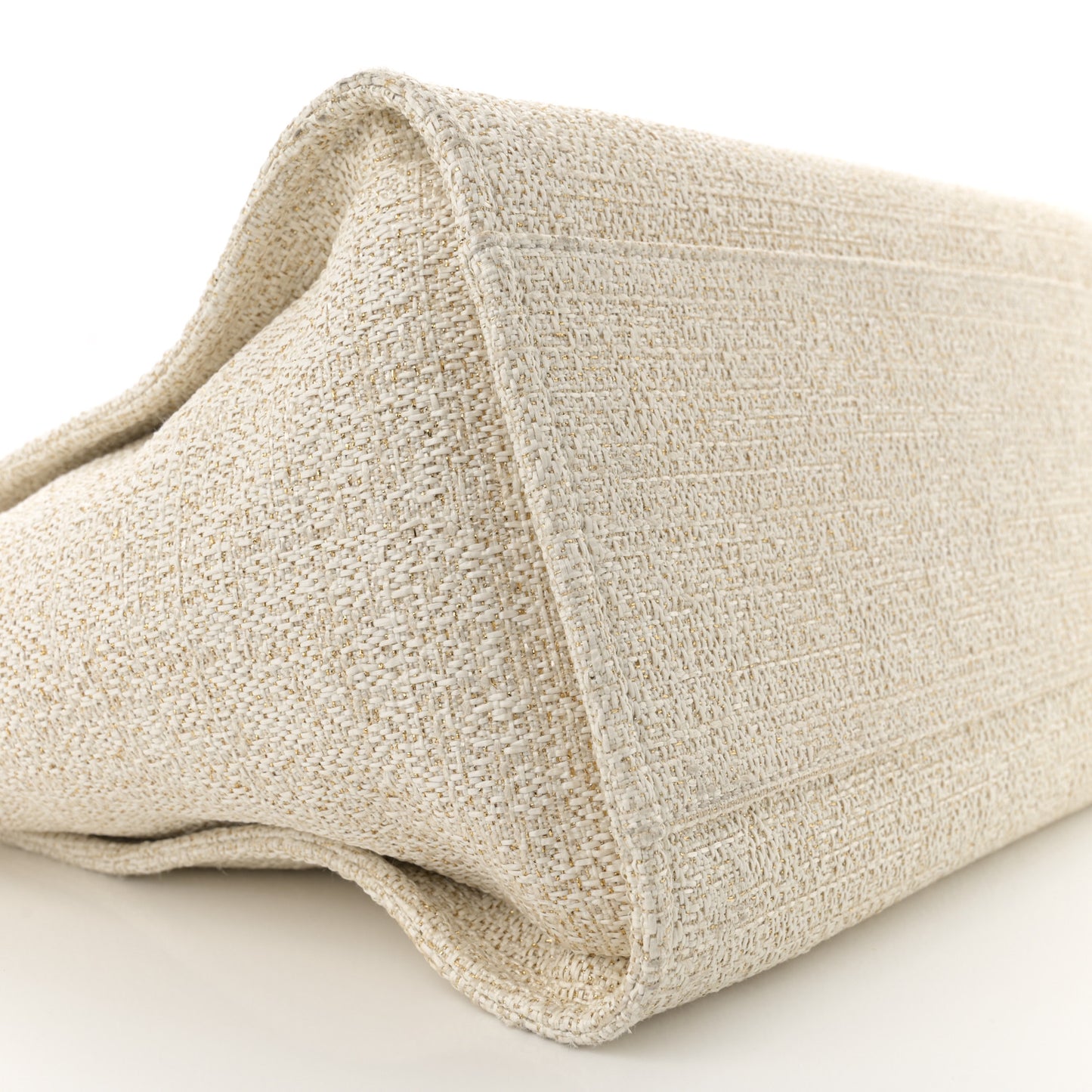 Lurex Boucle Medium Deauville Tote White