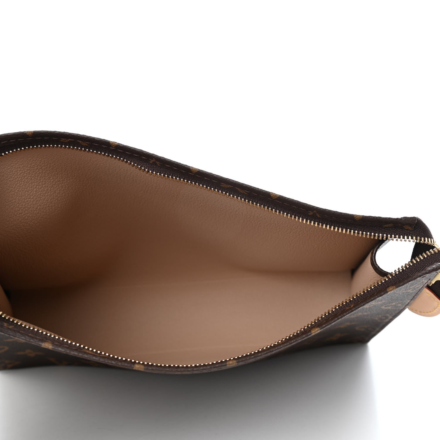 Louis Vuitton Monogram Toiletry Pouch 26 5 of 9