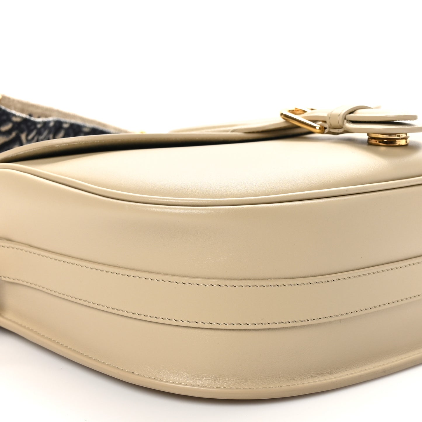 Box Calfskin Large Bobby Flap Beige