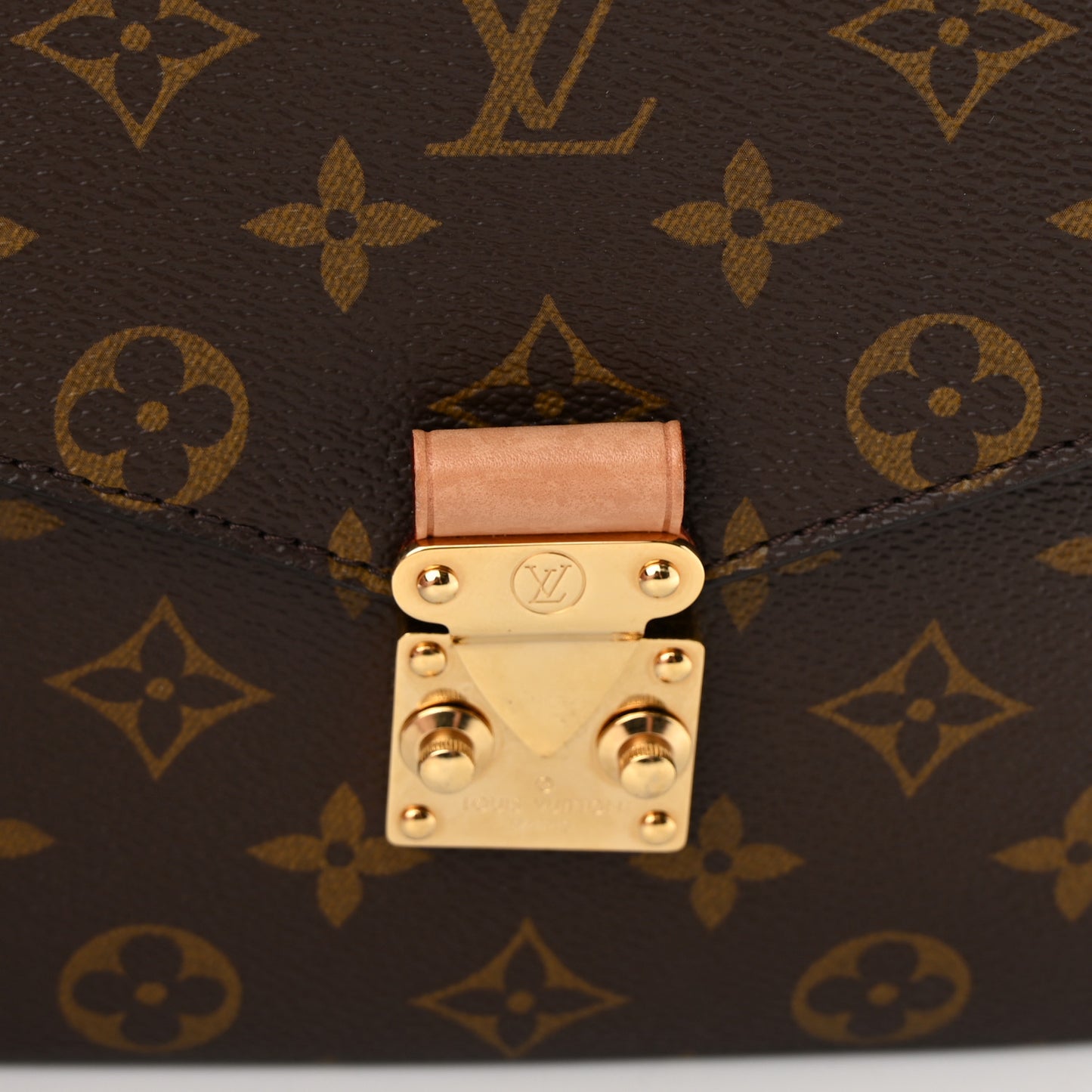 Monogram Pochette Metis
