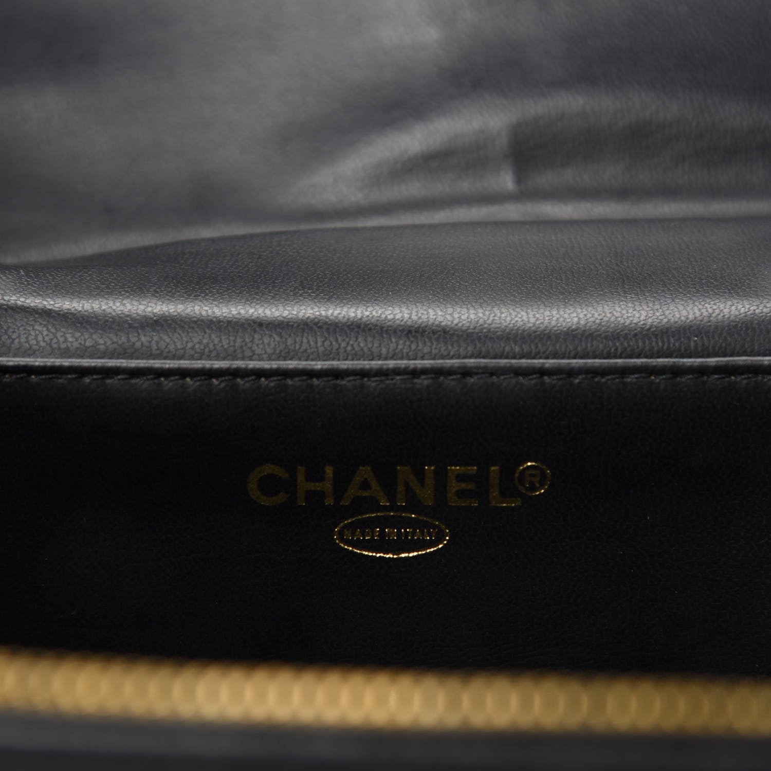 Chanel Caviar CC Vanity Train Case Black 8 of 10