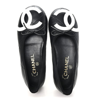 Chanel Lambskin Quilted CC Cambon Ballet Flats 35.5 Black White 2 of 10