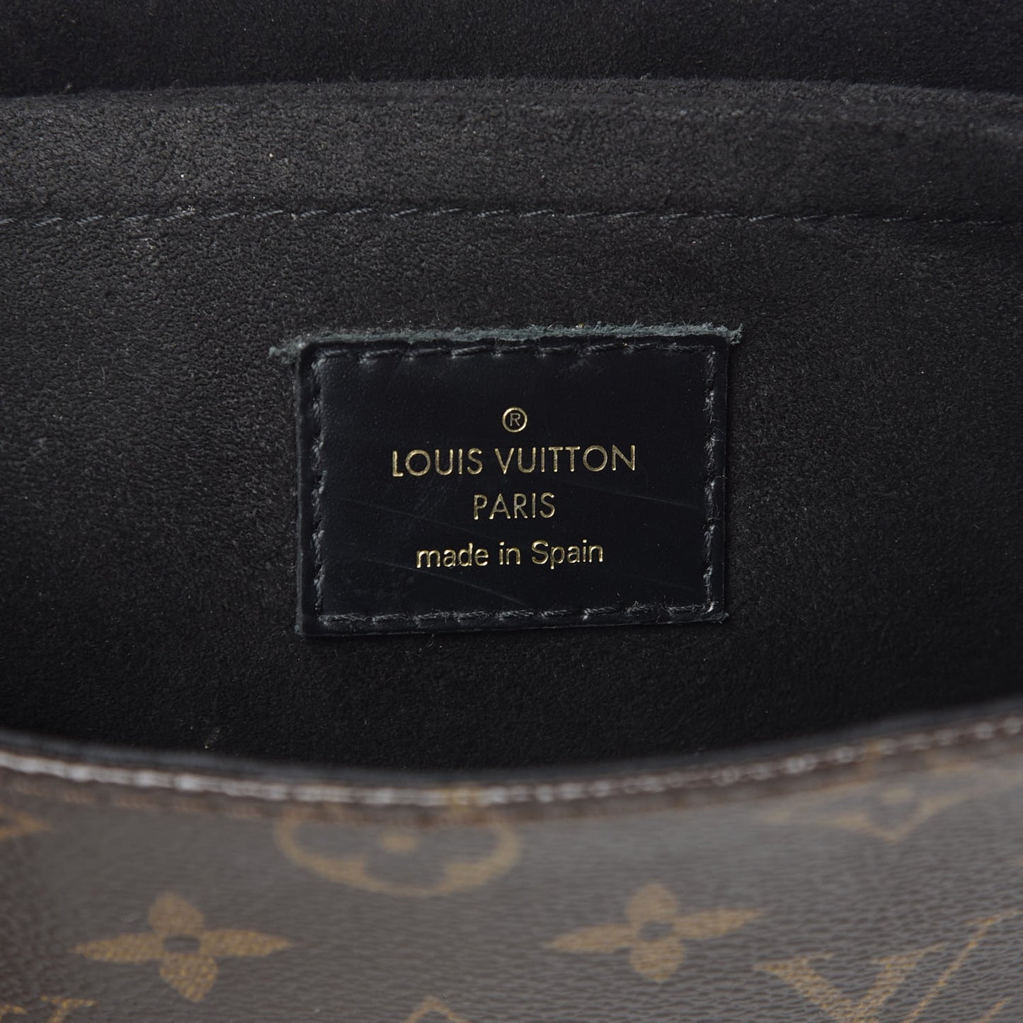 Epi Monogram Saint Michel Black