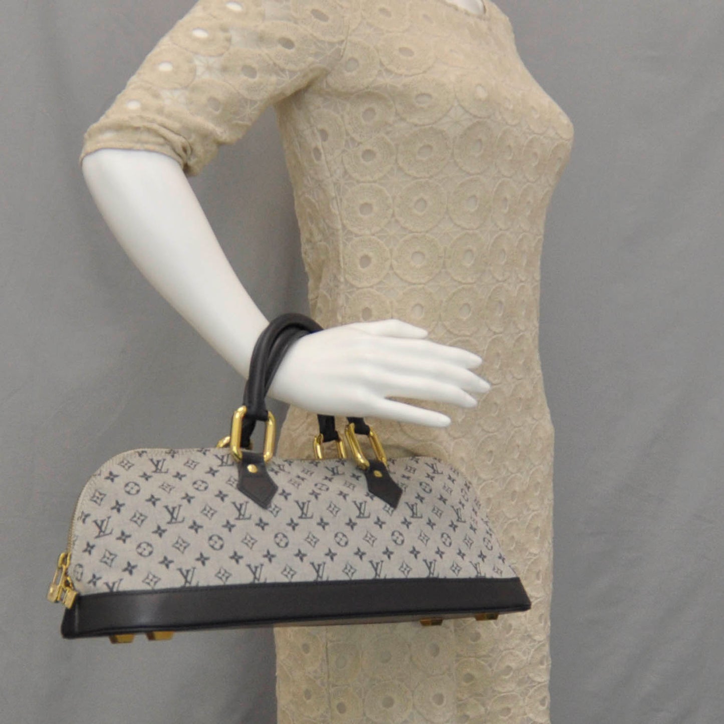 Mini Monogram Alma Long Blue