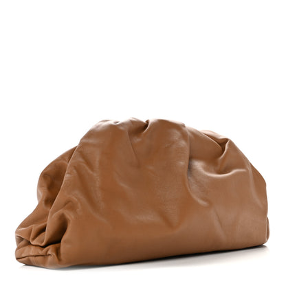 Bottega Veneta Smooth Butter Calf The Pouch Oversized Clutch Cammello 3 of 10