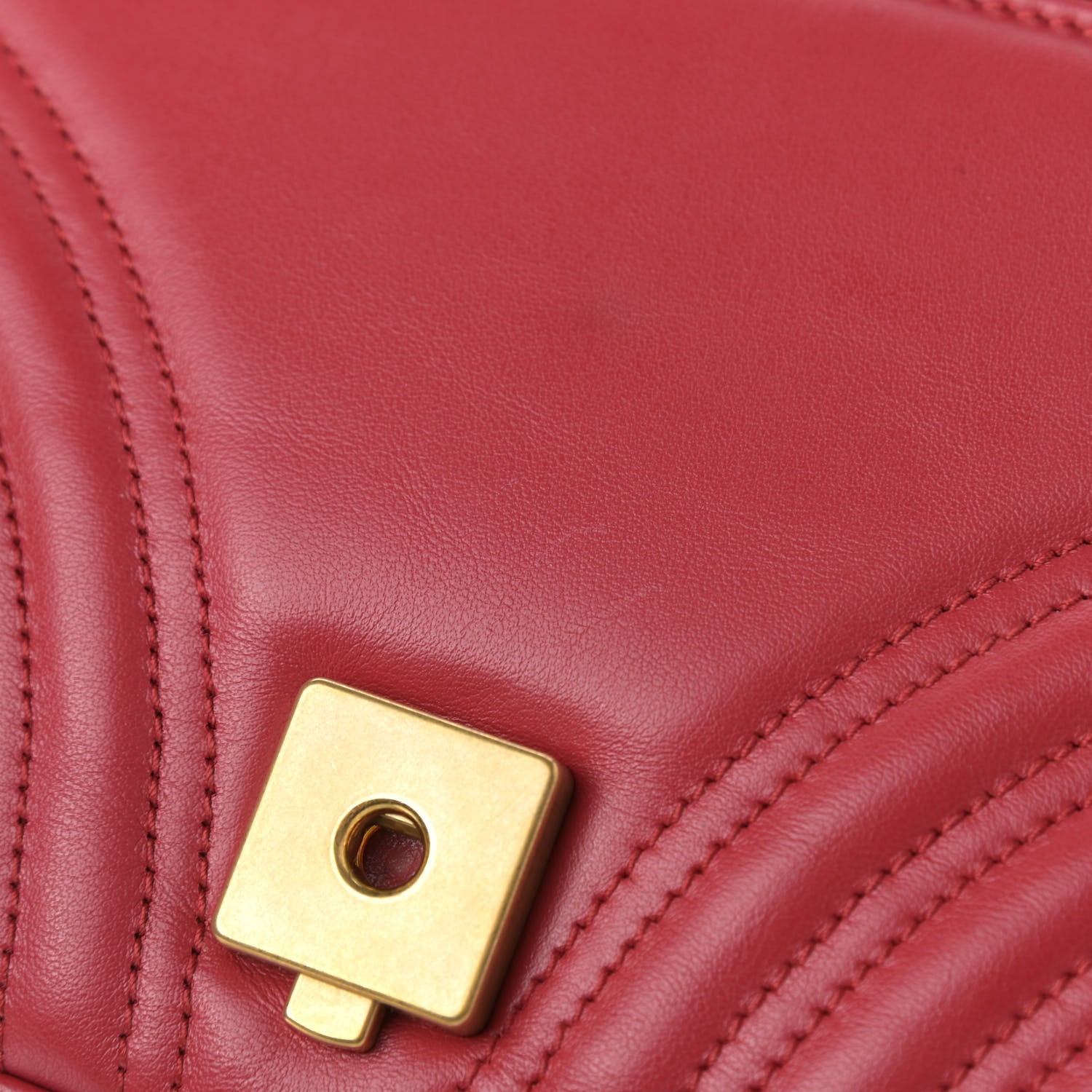 Gucci Calfskin Matelasse Small GG Marmont Shoulder Bag Hibiscus Red 11 of 11