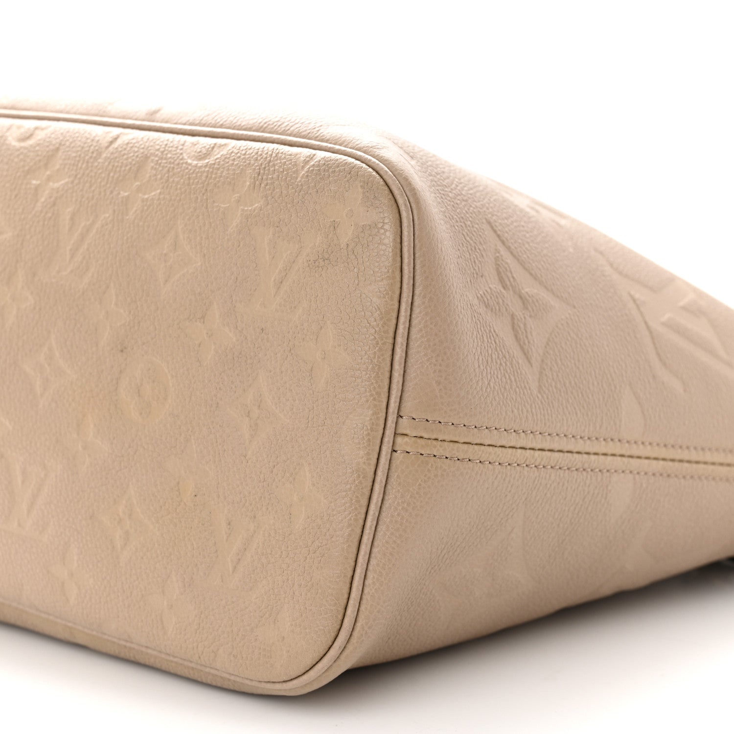 Louis Vuitton Empreinte Monogram Giant Neverfull MM Tourterelle 9 of 15