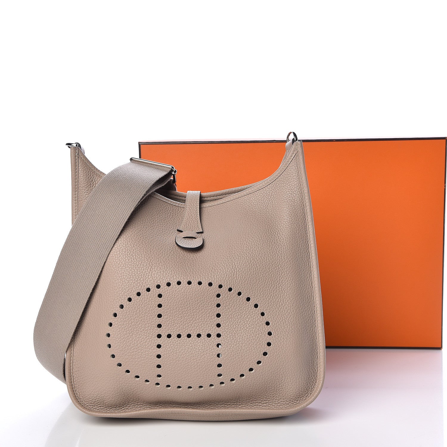 Hermes Taurillon Clemence Evelyne III PM Gris Tourterelle 38 of 38