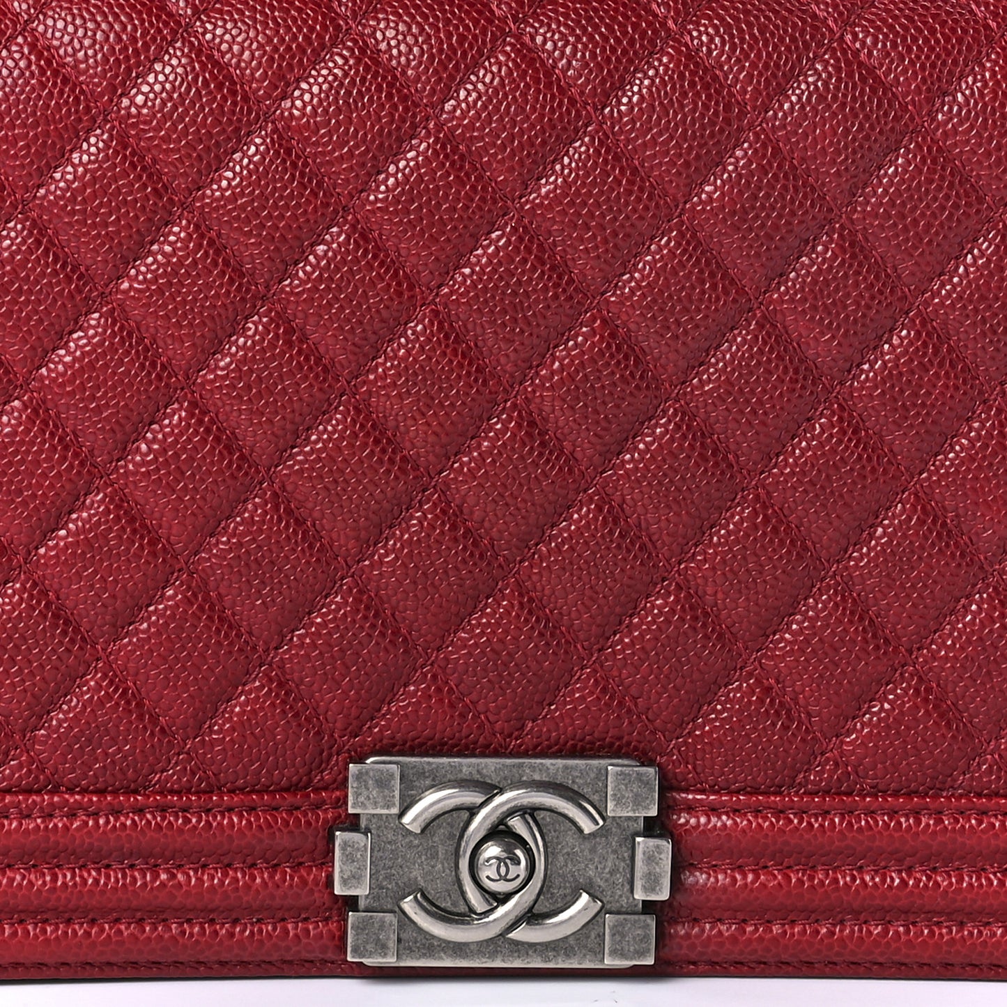 Caviar Quilted New Medium Boy Flap Dark Red