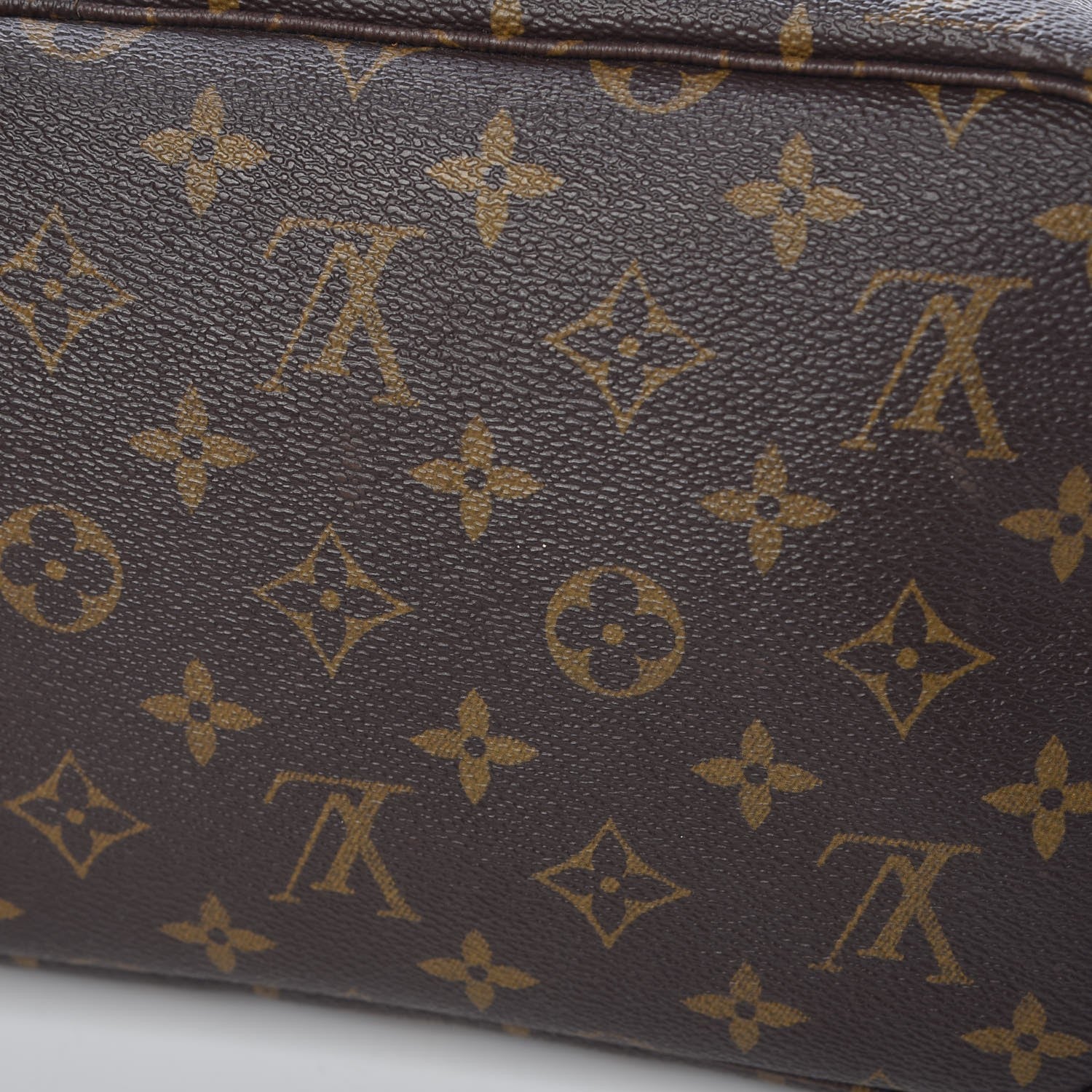 Louis Vuitton Monogram Neverfull MM 17 of 17