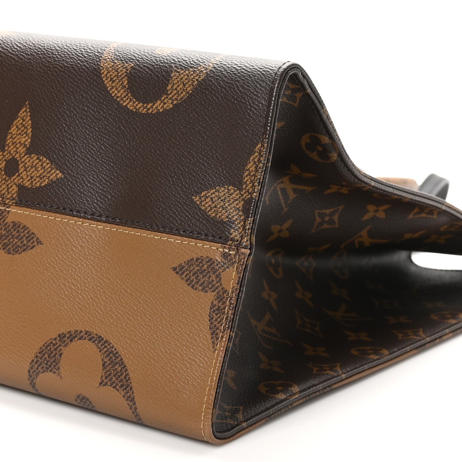 Louis Vuitton Reverse Monogram Giant Onthego GM 9 of 9