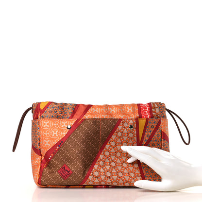 Hermes Silk Barenia Carre en Cravates Fourbi 25 MM Pouch Flamingo Pink Deer Brown 2 of 10