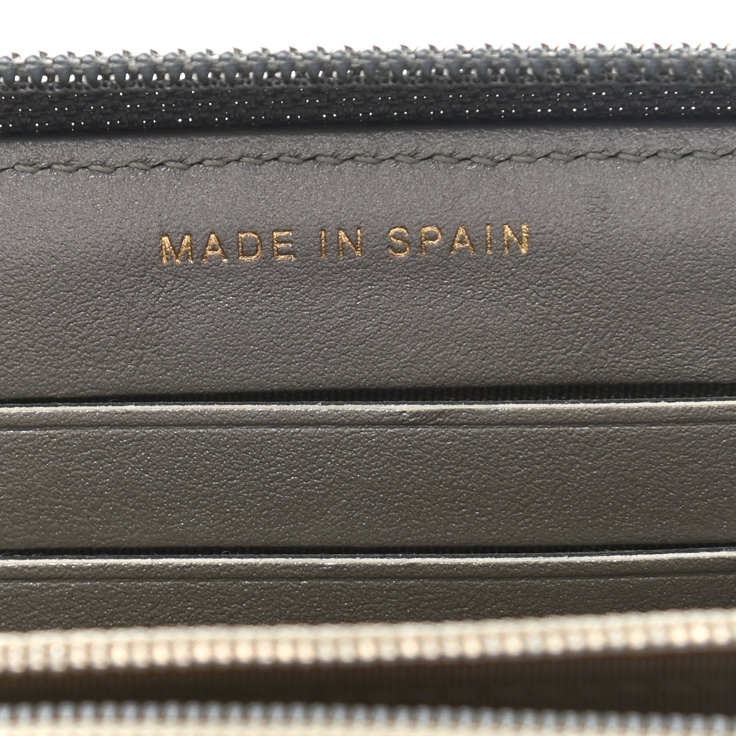 Cracked Metallic Calfskin Quilted Medium Boy Zip Around Wallet Dark Silver