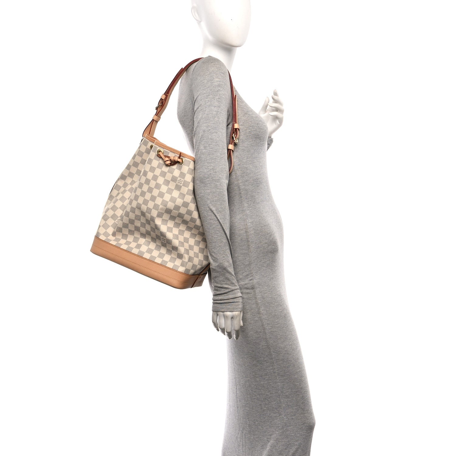Louis Vuitton Damier Azur Noe 2 of 11