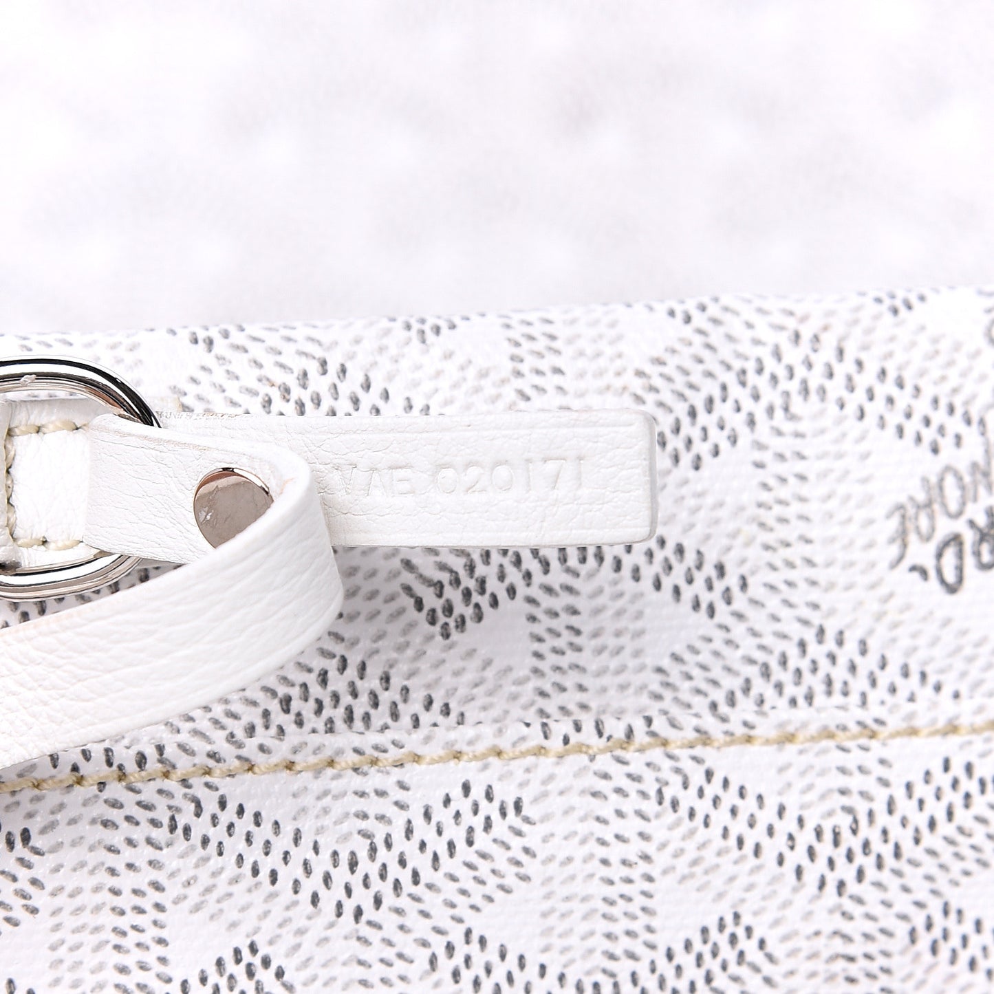 Goyardine Saint Louis GM White