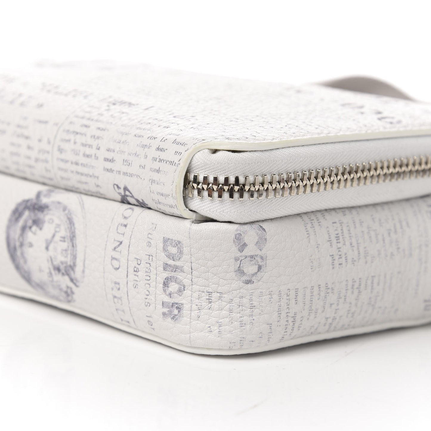 X DANIEL ARSHAM Grained Calfskin Newspaper Messenger White