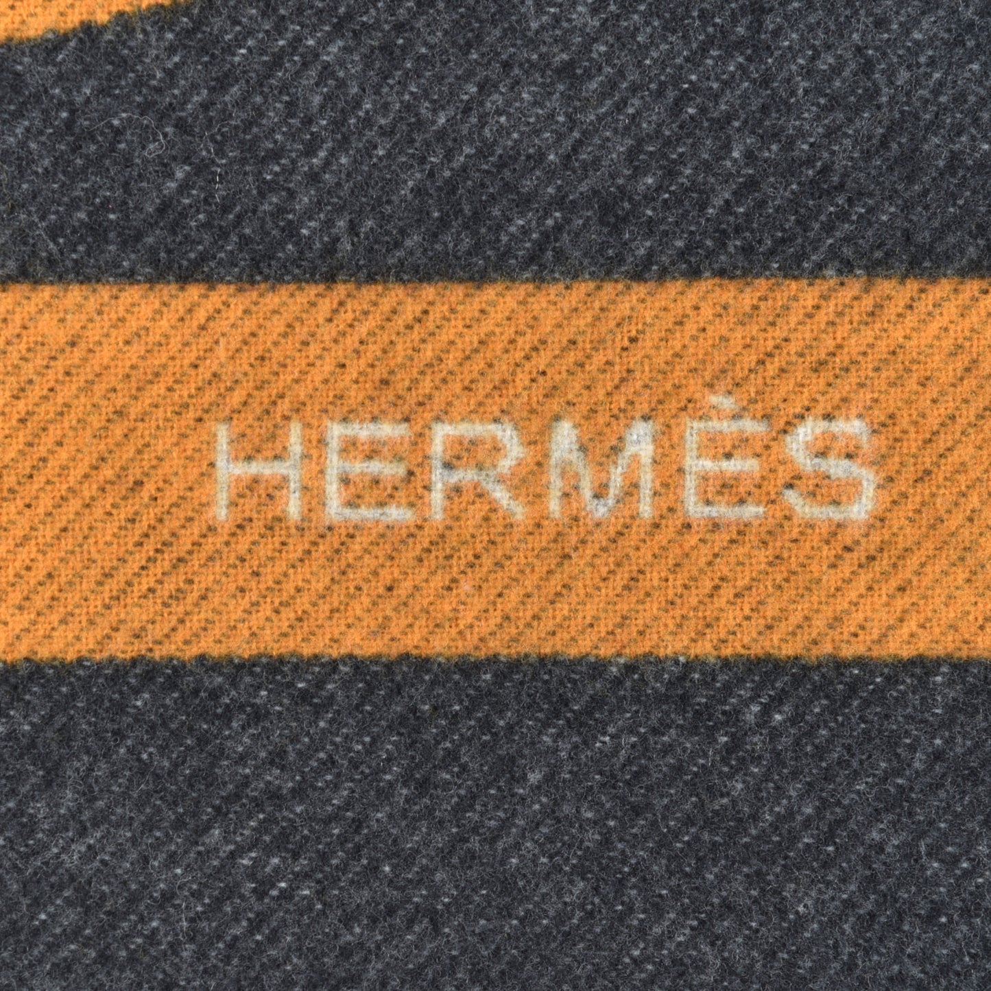 Wool Cashmere Brandebourgs Blanket Ambre Anthracite