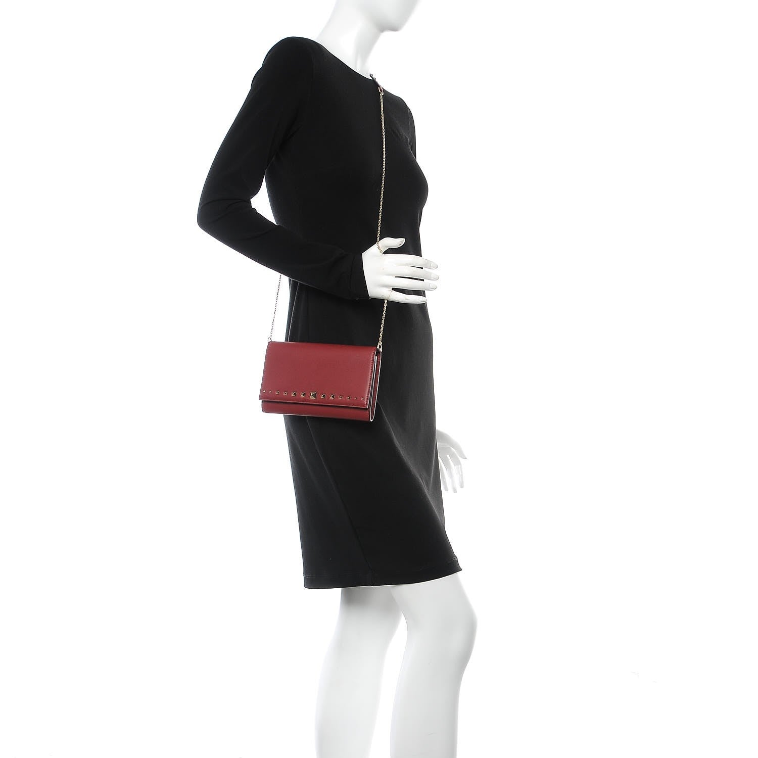 Valentino Garavani Vitello Rockstud Crossbody Wallet On Chain Rubino 2 of 8