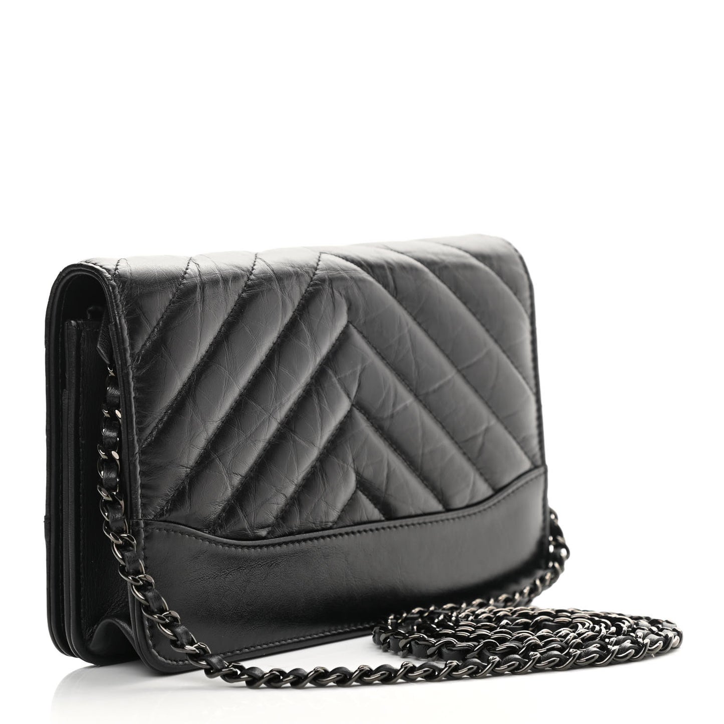 Aged Calfskin Chevron Quilted Gabrielle Wallet On Chain WOC Black