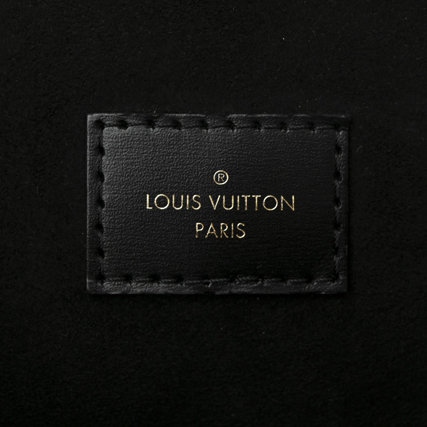 Reverse Monogram Pochette Metis