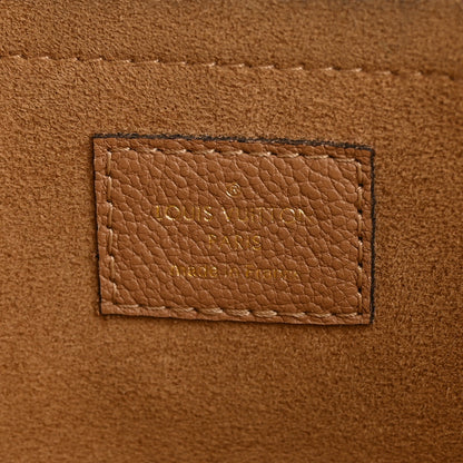 Louis Vuitton Monogram Daily Pouch Sesame 6 of 13