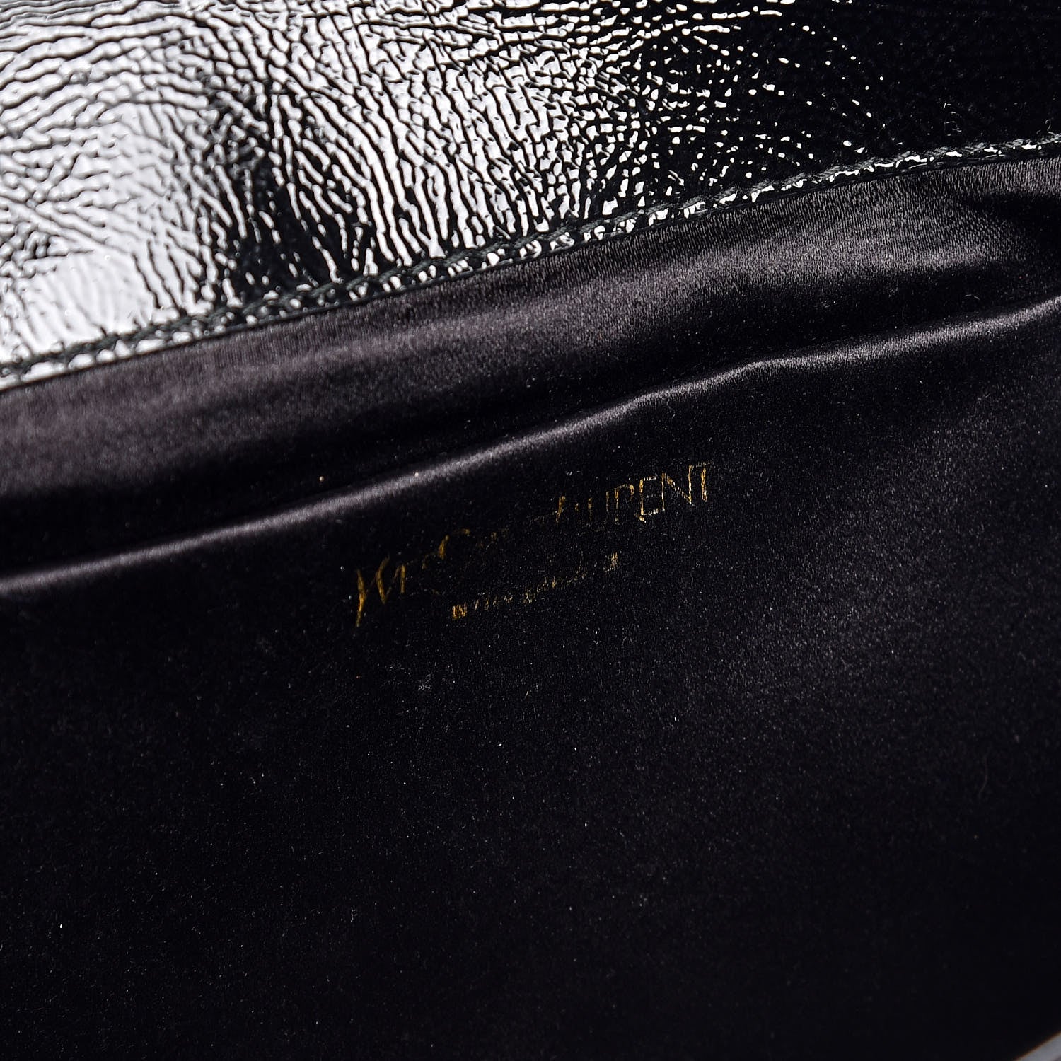 Saint Laurent Textured Patent Monogram Large Belle De Jour Clutch Black 6 of 6