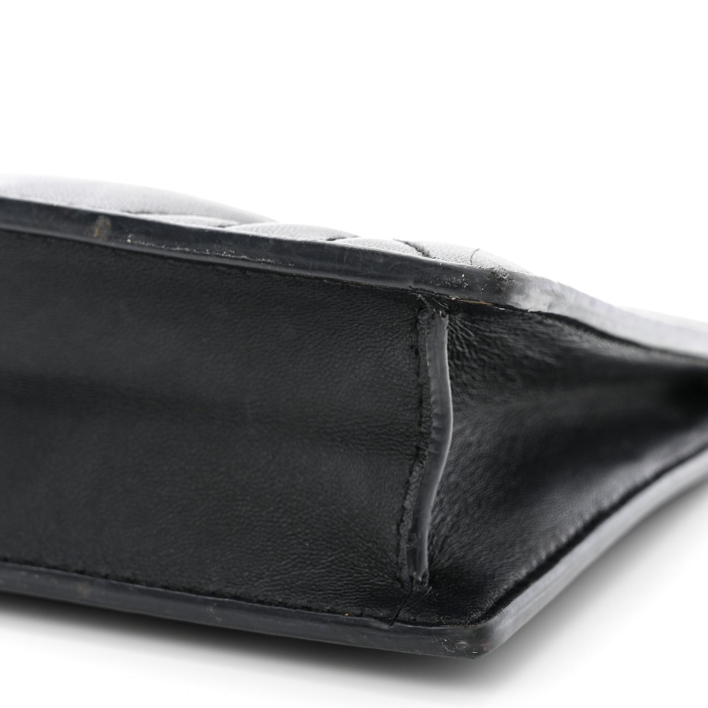 Lambskin Cannage Caro Colle Noire Clutch With Chain Black